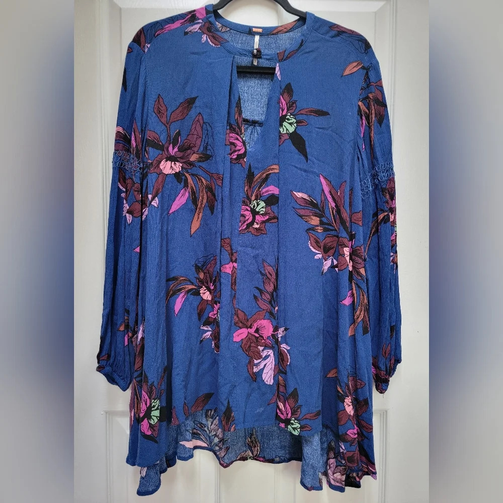Free People Tree Swing Blue Foral Oversized Tunic Size XS